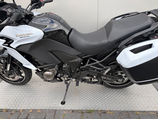 kawasaki - versys-1000-tourer