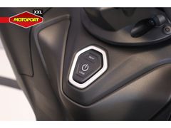 Yamaha T-MAX 560 Tech MAX 2025 occasion – foto 14 van 18