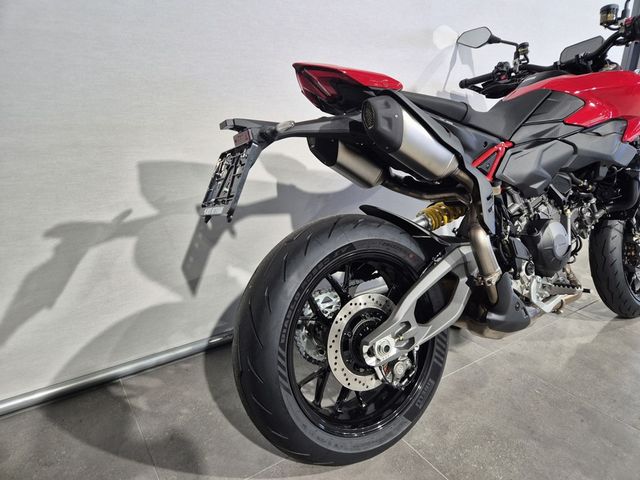 ducati - hypermotard-v2