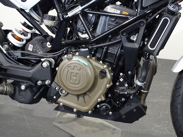 husqvarna - vitpilen-401