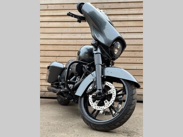 harley-davidson - street-glide-special-flhxs