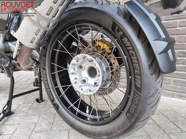 bmw - r-1200-gs-adventure