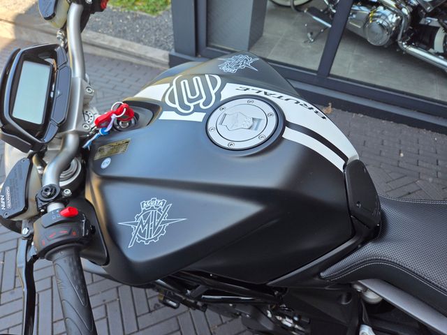 mv-agusta - brutale-800