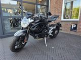 MV AGUSTA BRUTALE 800