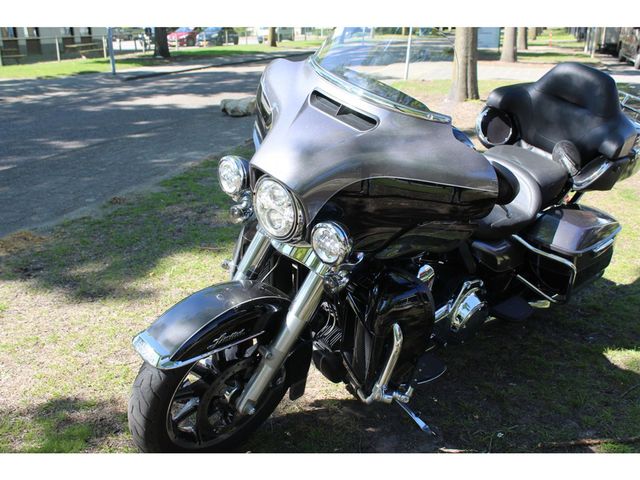harley-davidson - electra-glide-ultra-limited-flhtk