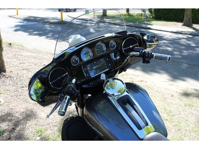 harley-davidson - electra-glide-ultra-limited-flhtk
