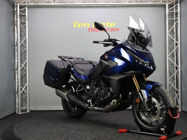honda - nt-1100-dct