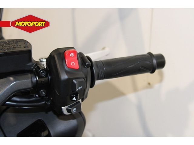 yamaha - tmax-25th-anniversary