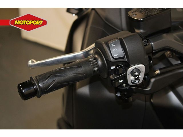 yamaha - tmax-25th-anniversary