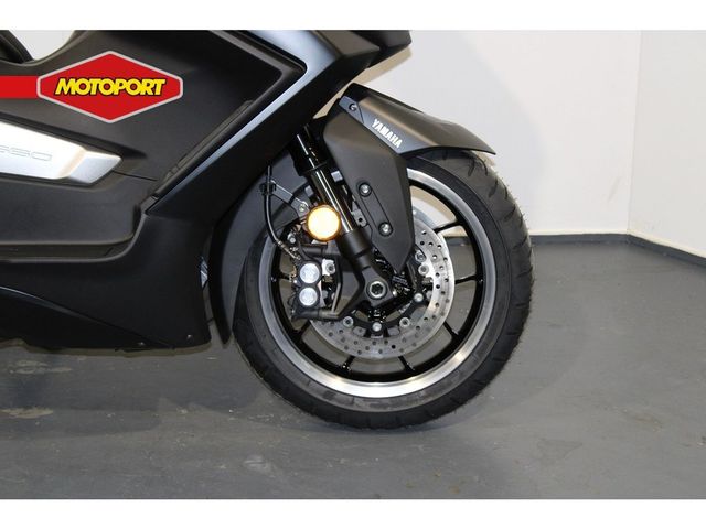 yamaha - tmax-25th-anniversary