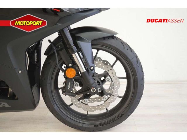 honda - cbr-500-r