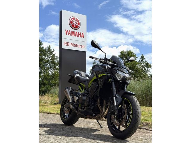 kawasaki - z900