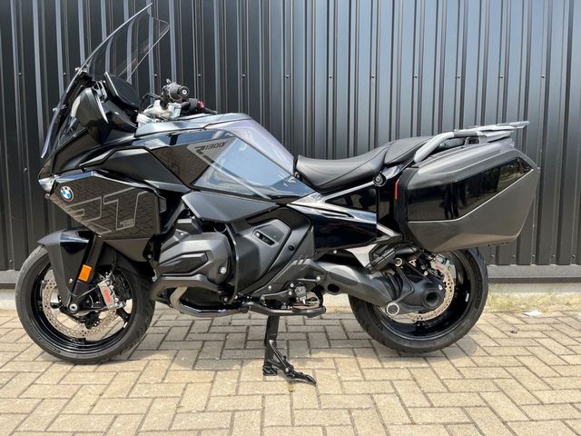 bmw - r-1300-rt