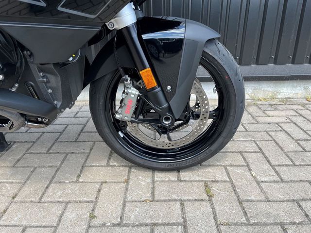 bmw - r-1300-rt