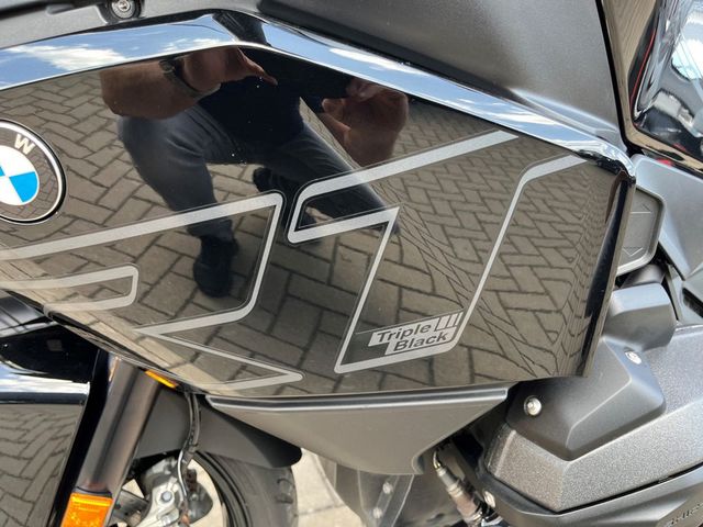 bmw - r-1300-rt