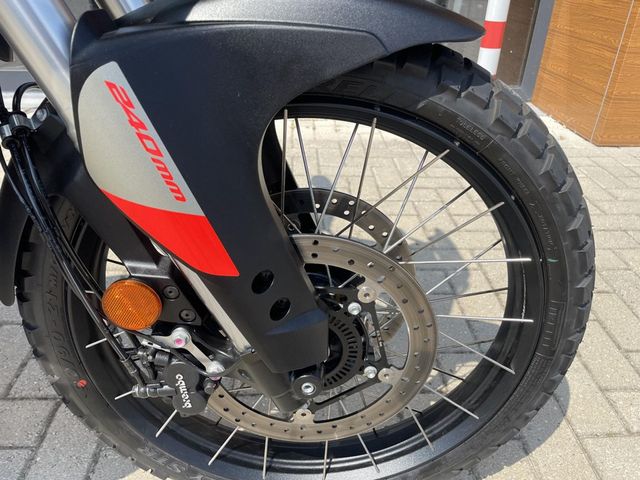 aprilia - tuareg-660