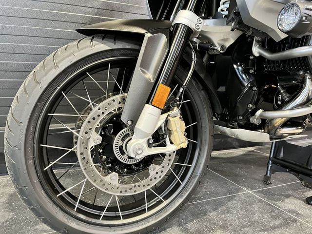 bmw - r-1250-gs-adventure