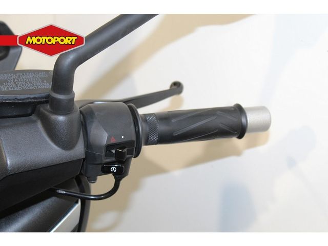 yamaha - x-max-400-abs