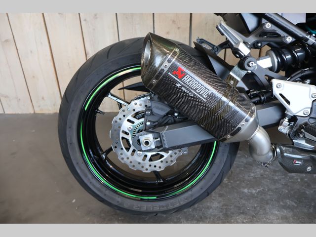 kawasaki - z900-performance