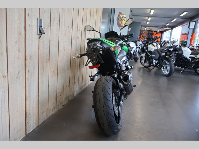 kawasaki - z900-performance