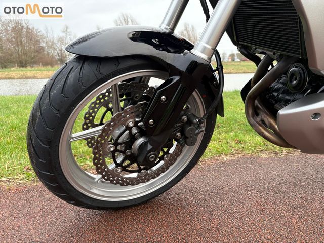 kawasaki - kle-650-versys