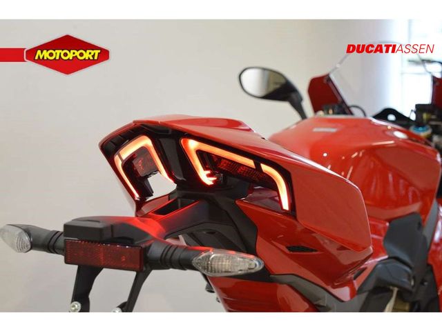 ducati - panigale-v4-s