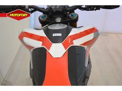 Ducati Hypermotard V2 SP 2026 nieuw – foto 16 van 20