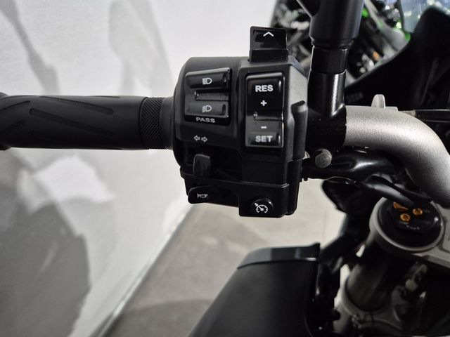 yamaha - mt-10-abs