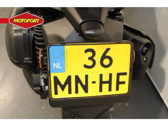 yamaha - x-max-300-abs