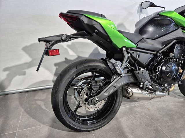 kawasaki - z650-s