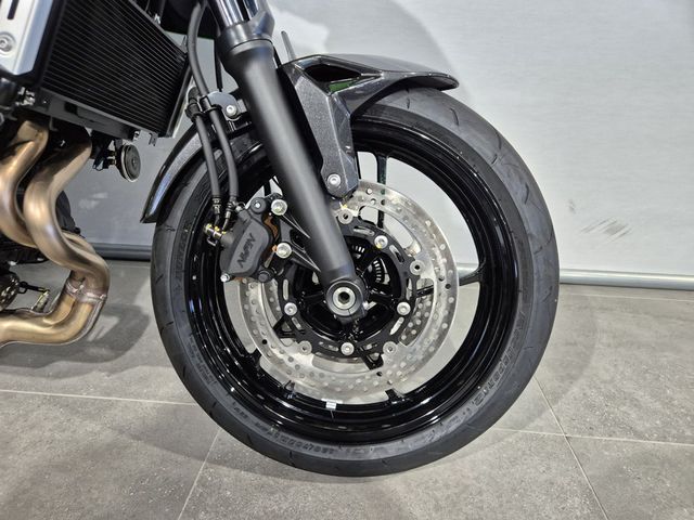 kawasaki - z650-s