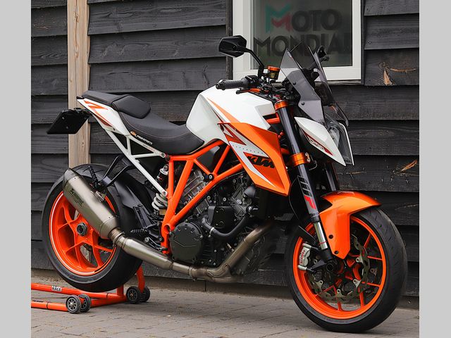 ktm - 1290-super-duke-r-se