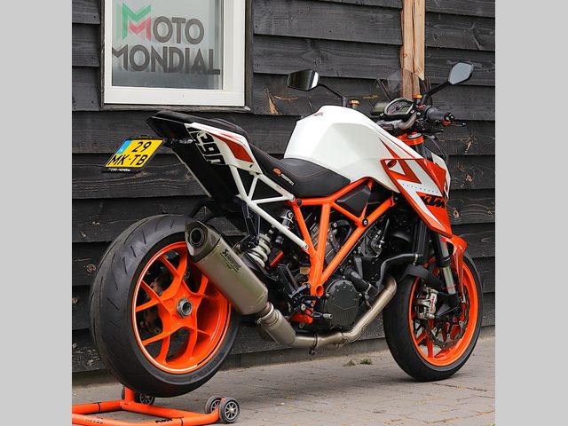 ktm - 1290-super-duke-r-se