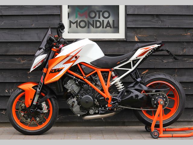 ktm - 1290-super-duke-r-se