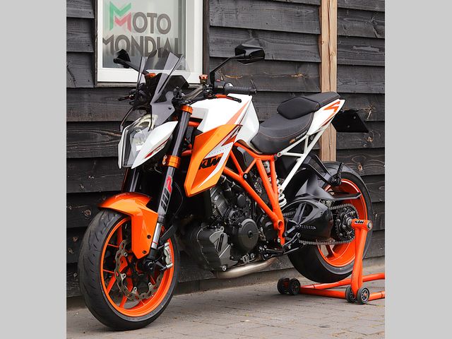 ktm - 1290-super-duke-r-se