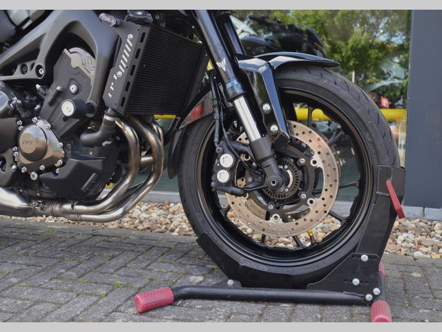 yamaha - mt-09-abs