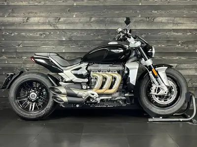 TRIUMPH ROCKET 3 R – foto 2