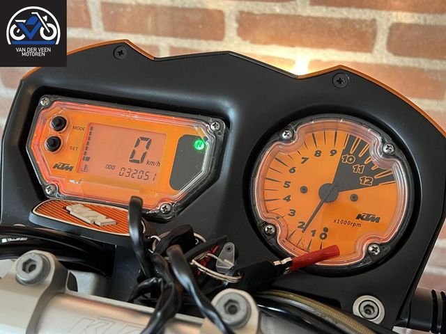 ktm - 990-super-duke