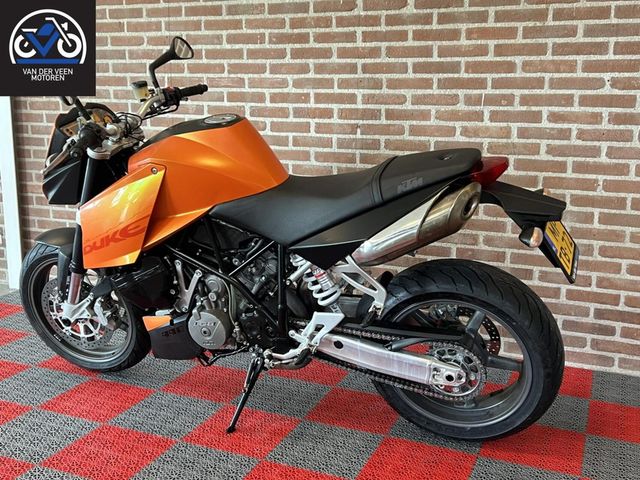 ktm - 990-super-duke