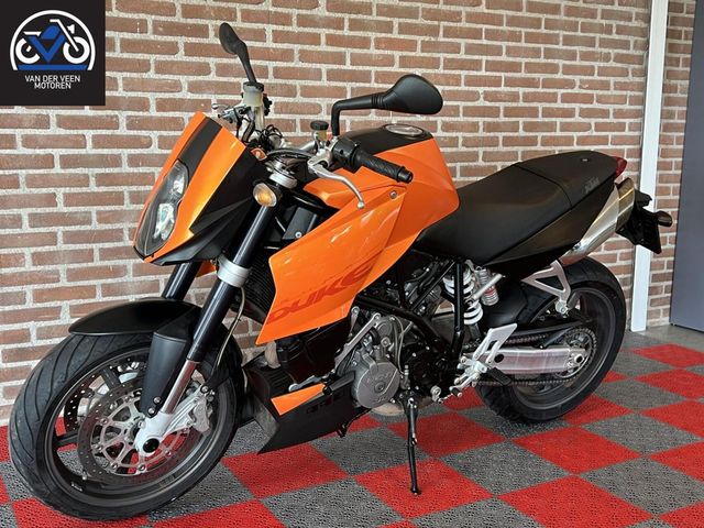 ktm - 990-super-duke