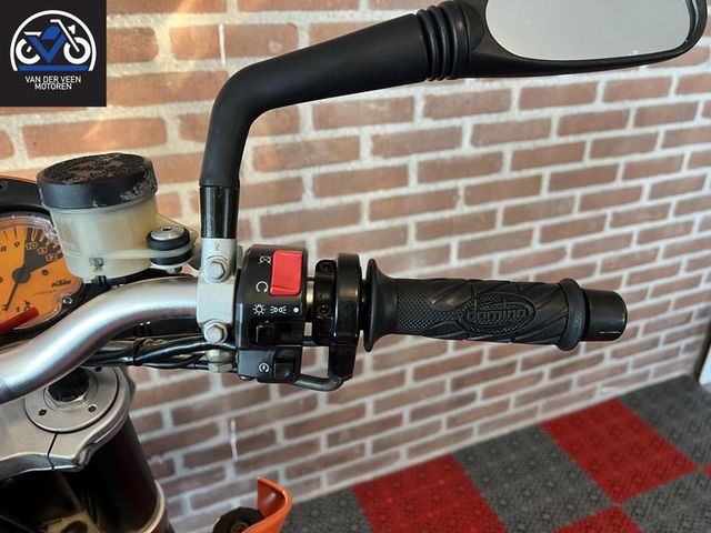 ktm - 990-super-duke