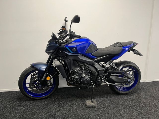 yamaha - mt-09-y-amt