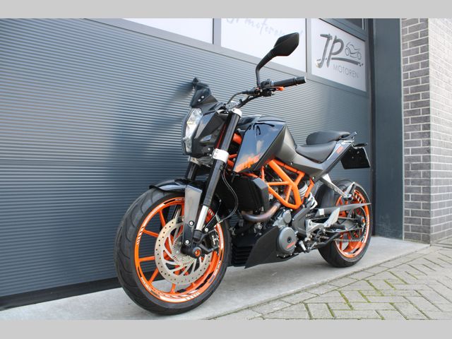 ktm - 390-duke