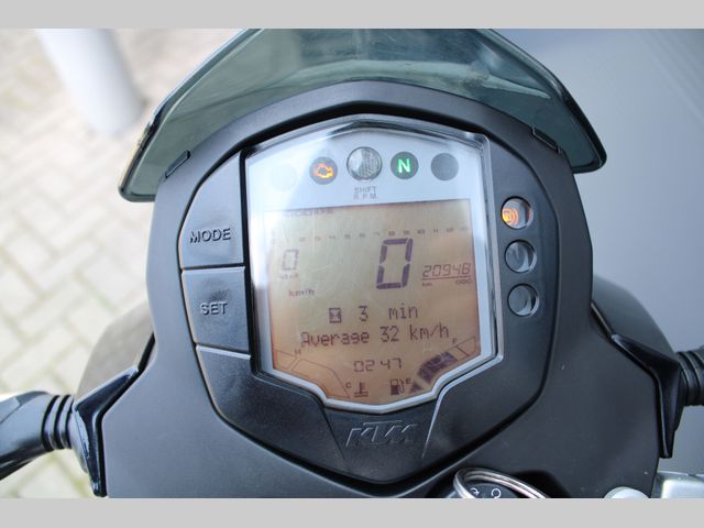 ktm - 390-duke