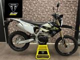 TRIUMPH TF 250 E