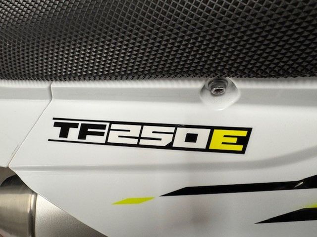 triumph - tf-250-e