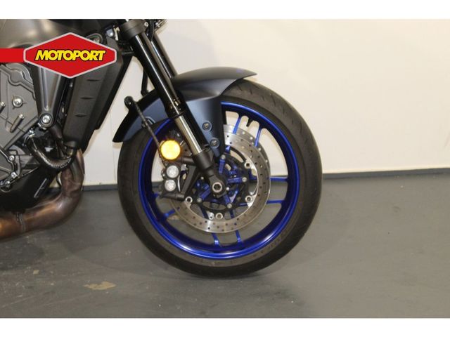 yamaha - mt-09