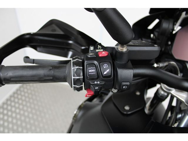 bmw - r-1250-gs-adventure