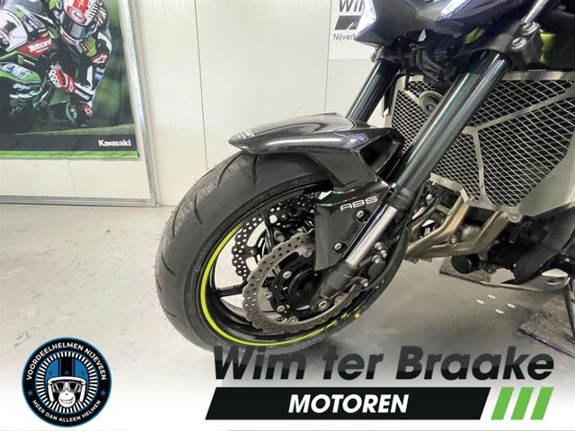 kawasaki - z900