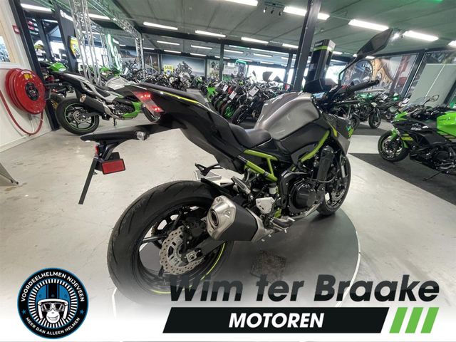 kawasaki - z900